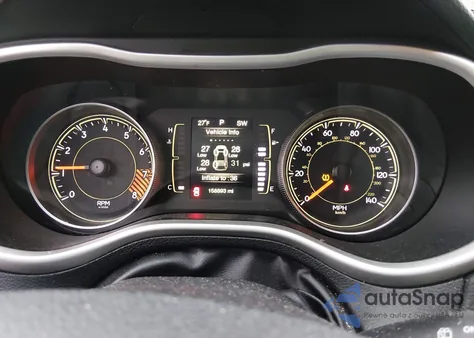 2015 Jeep Cherokee Latitude из США, поврежденный, VIN 1C4PJMCS0FW631031